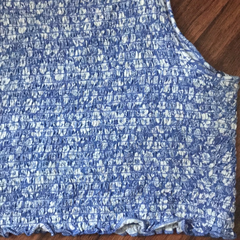 Forever 21 Halter Top - Picture 3 of 6